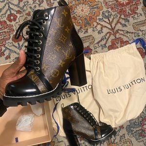 Louis vuitton boots